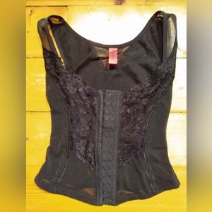 Re-Define black lace eye & hook corset size S small EUC